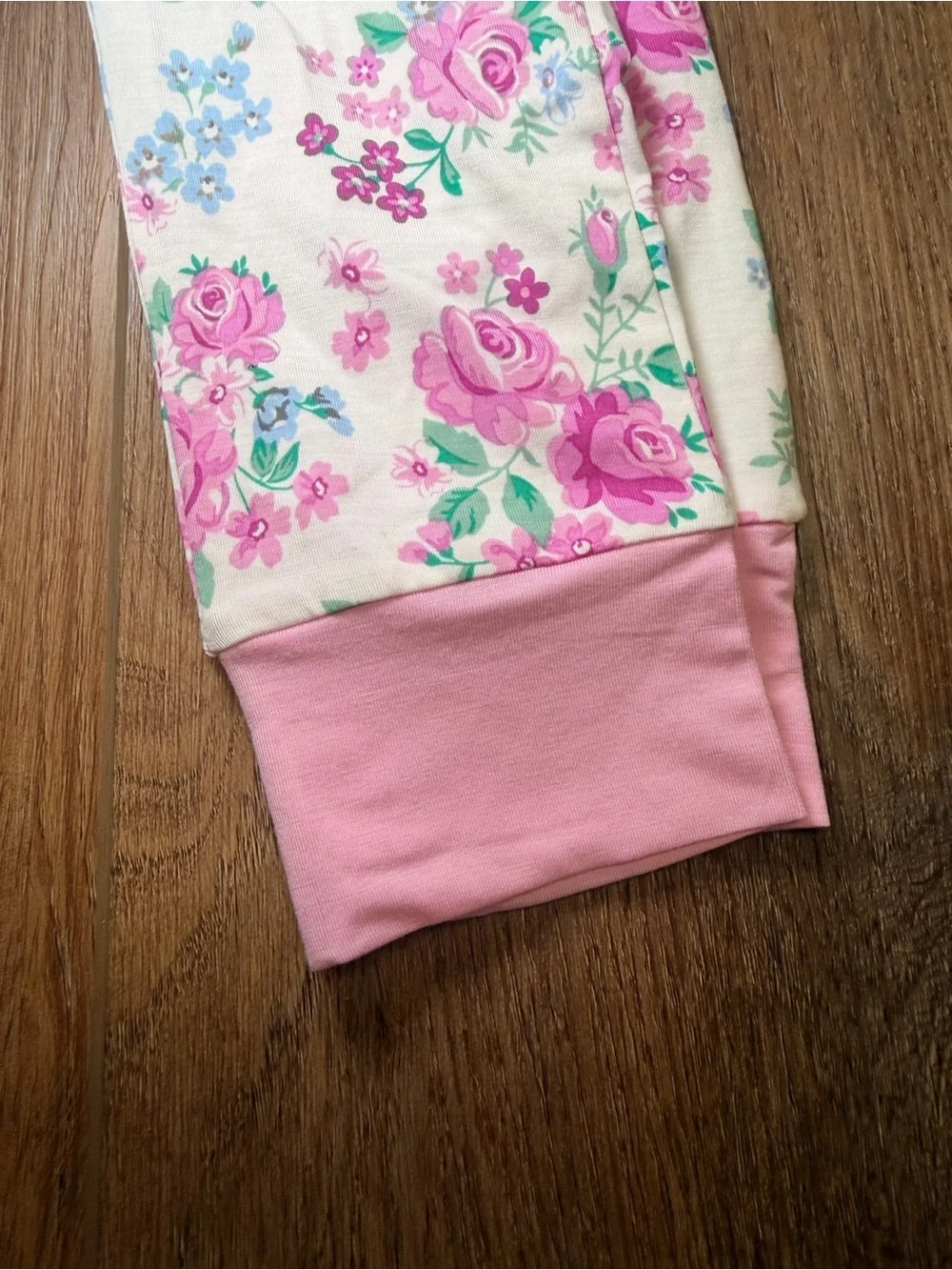 Angel Dear Little Roses Bamboo Pajama Set Girls 5-6Y Pink Floral Quiet Luxury